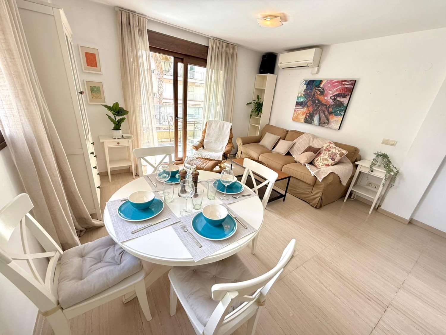 Apartamento con garaje en segunda línea de playa en Fuengirola