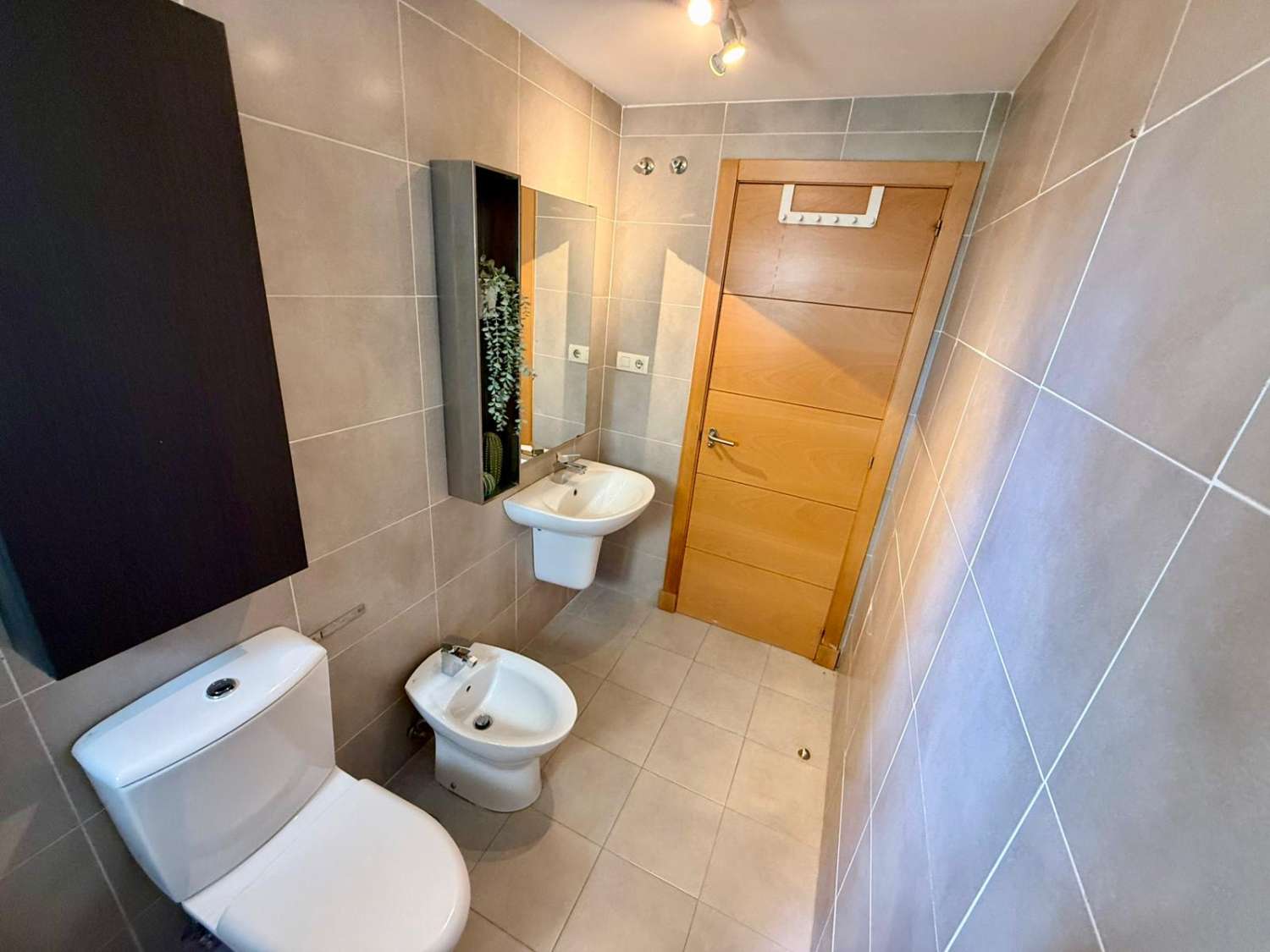 Apartamento con garaje en segunda línea de playa en Fuengirola