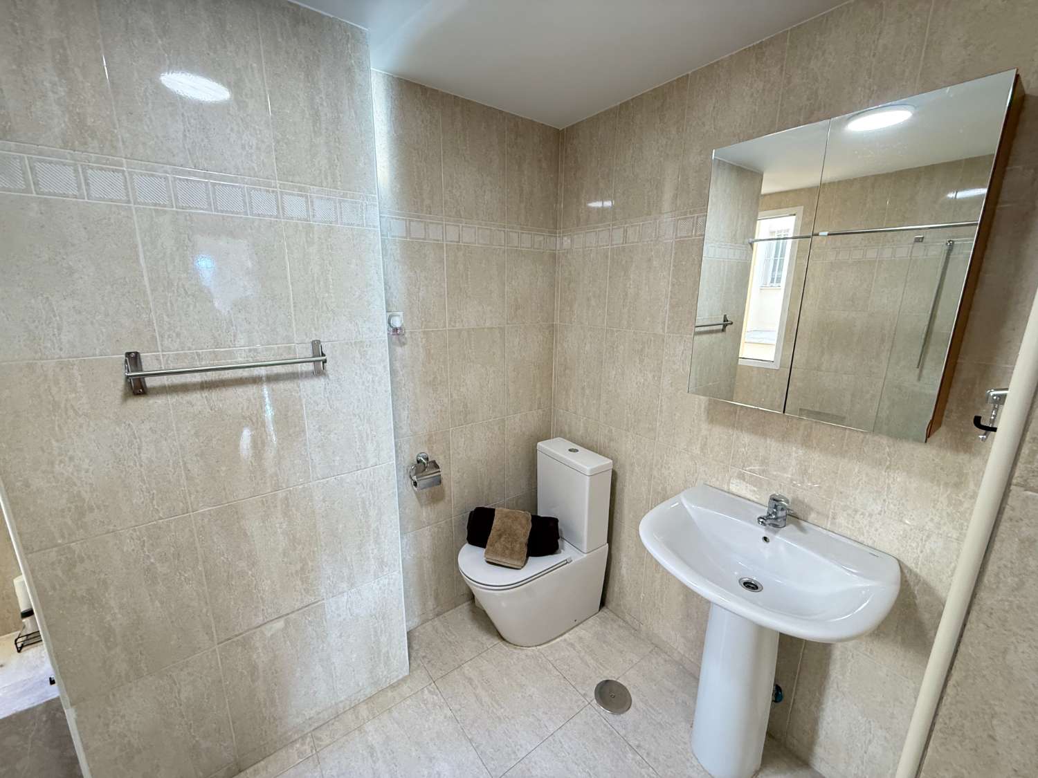 1 Bedroom Penthouse with Large Sunny Terrace & Parking in Las Lagunas