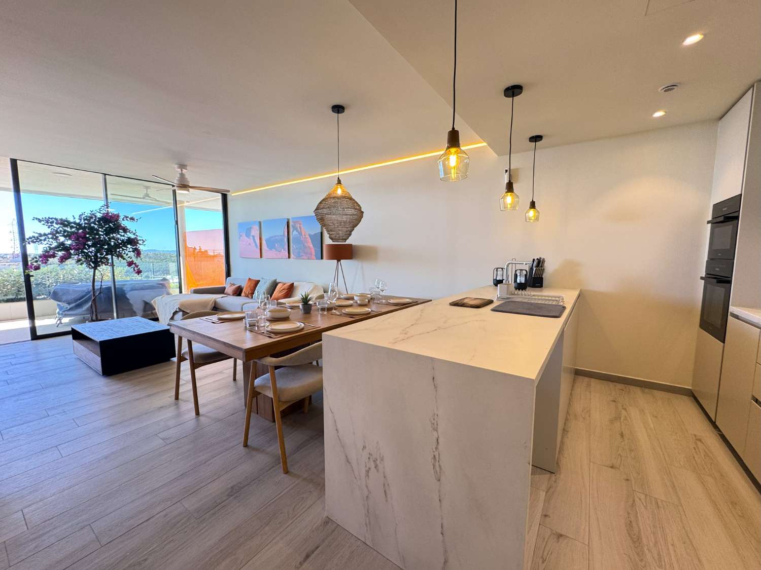 2-bedroom rental in the exclusive Higuerón residential area