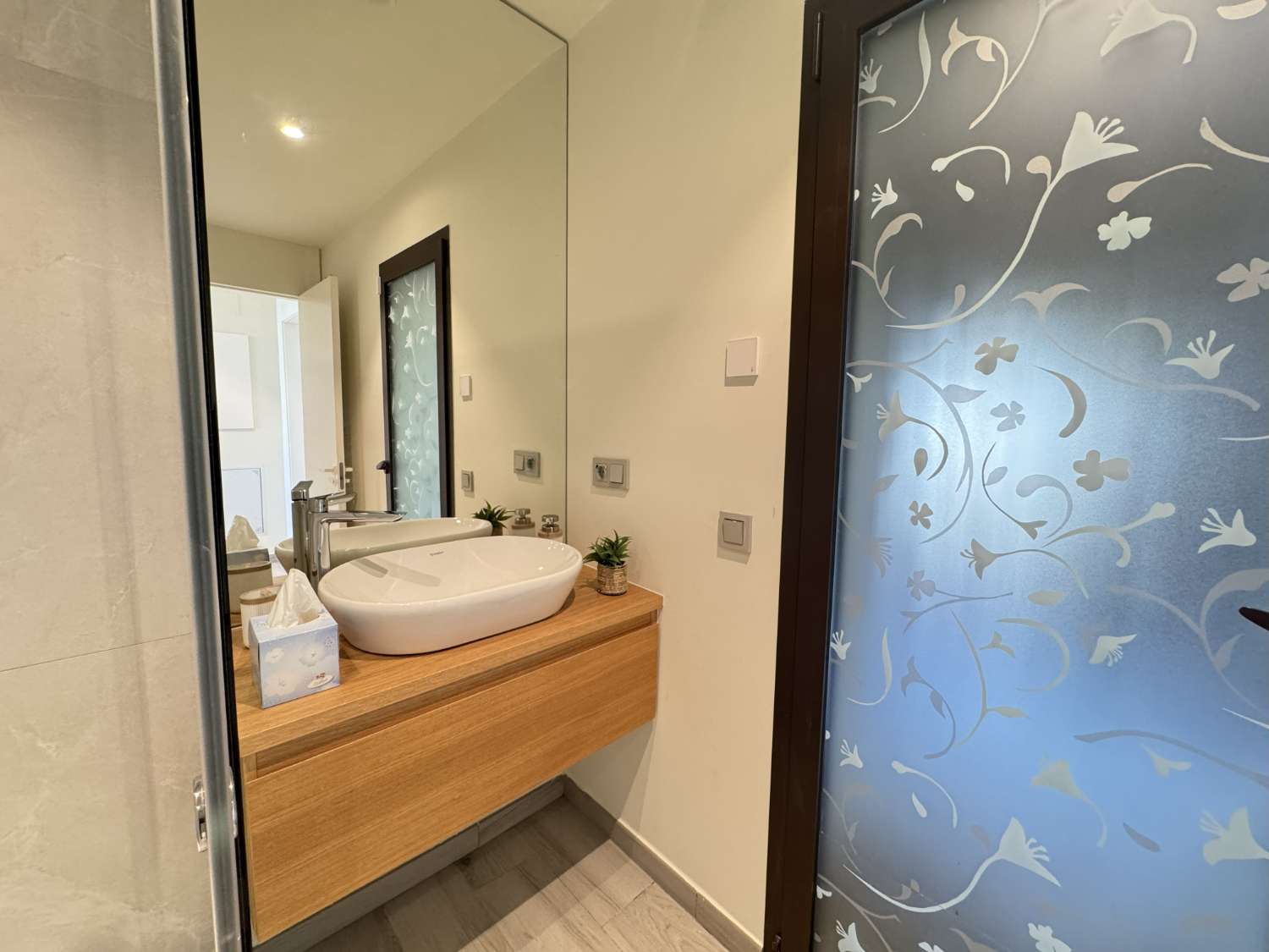 2-bedroom rental in the exclusive Higuerón residential area