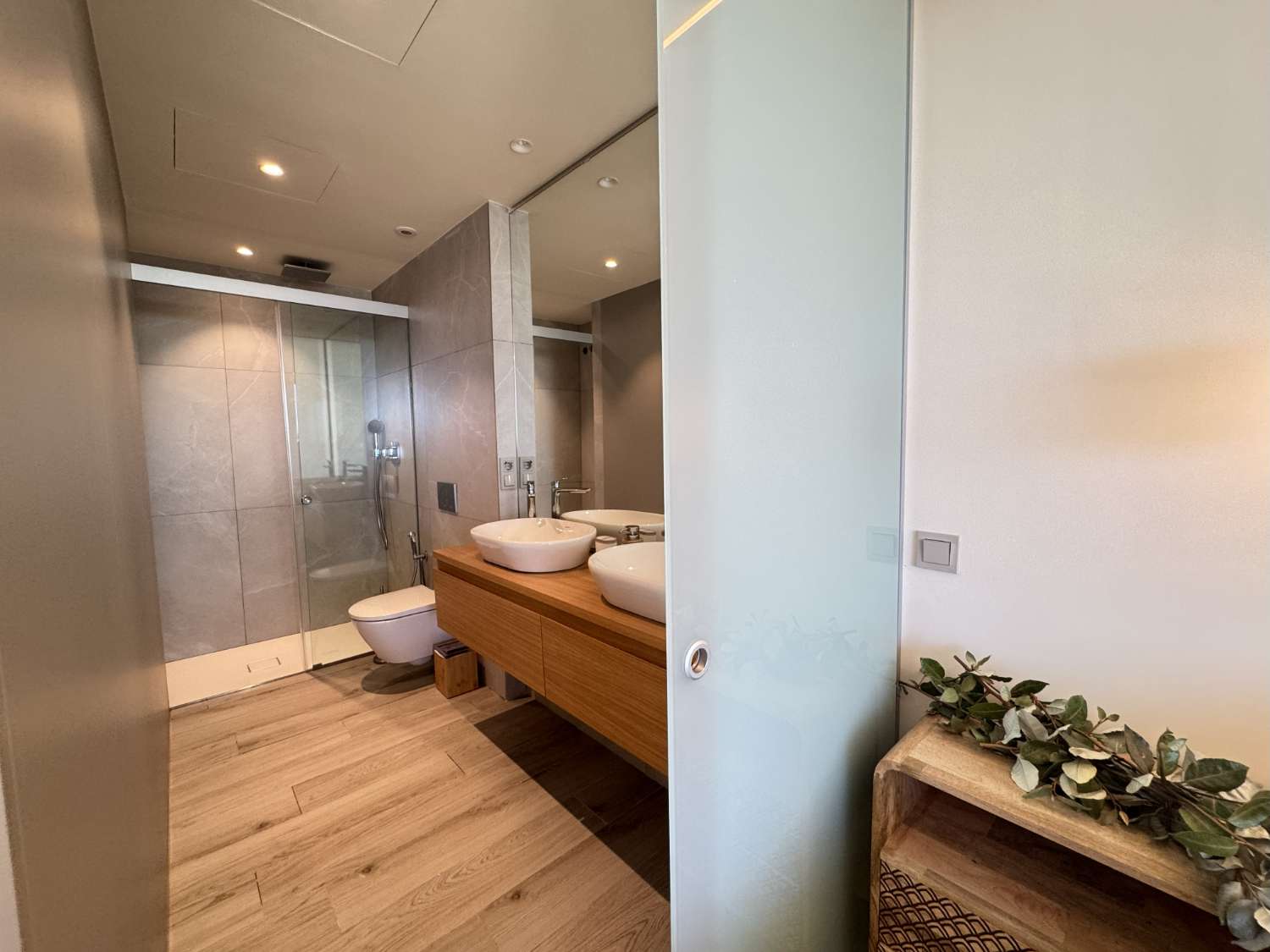 2-bedroom rental in the exclusive Higuerón residential area