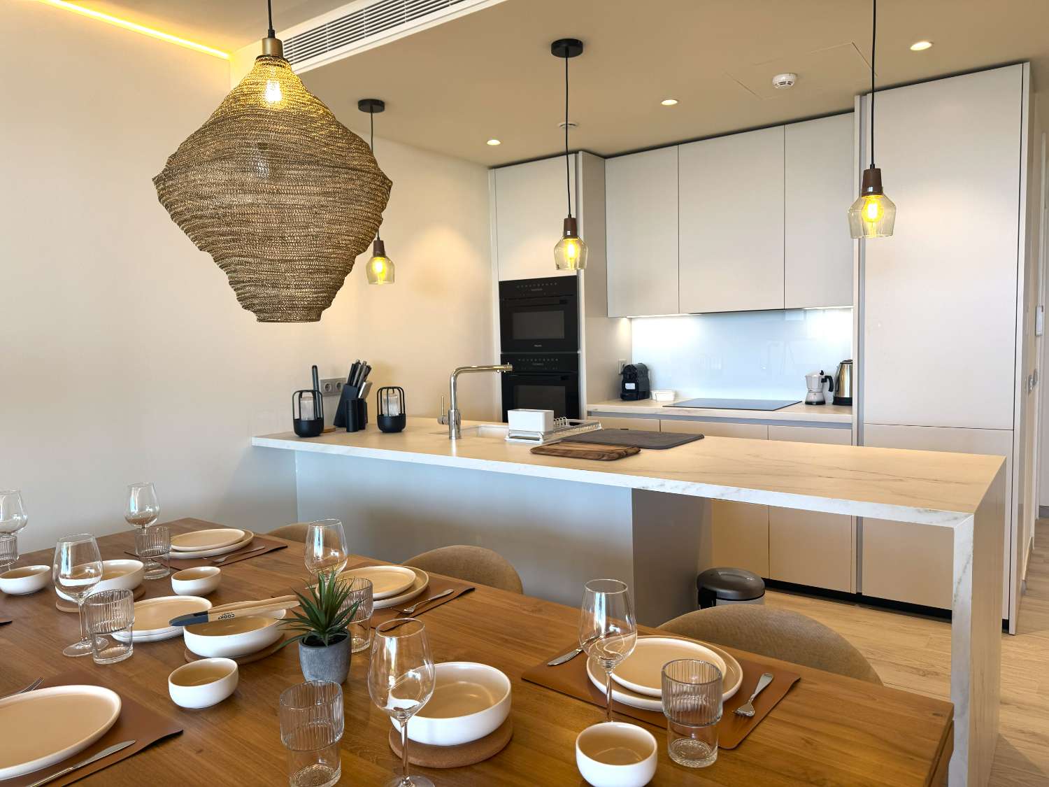 2-bedroom rental in the exclusive Higuerón residential area