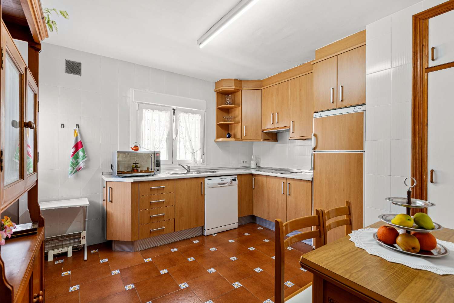 Andalusialaistyylinen itsenäinen huvila Arroyo de la Mielissä