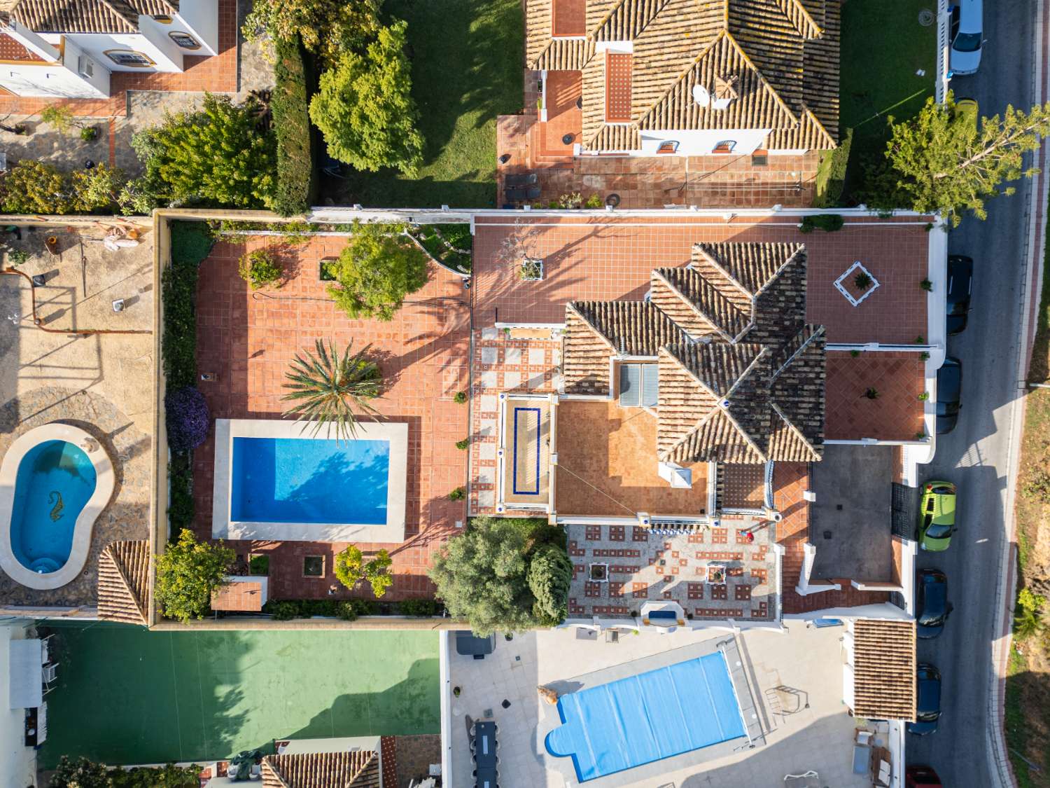 Andalusialaistyylinen itsenäinen huvila Arroyo de la Mielissä