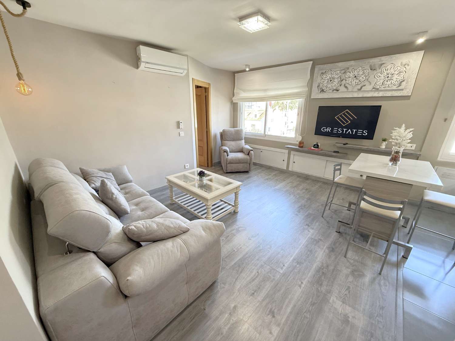 Apartamento con Acceso directo al Paseo Marítimo de Fuengirola