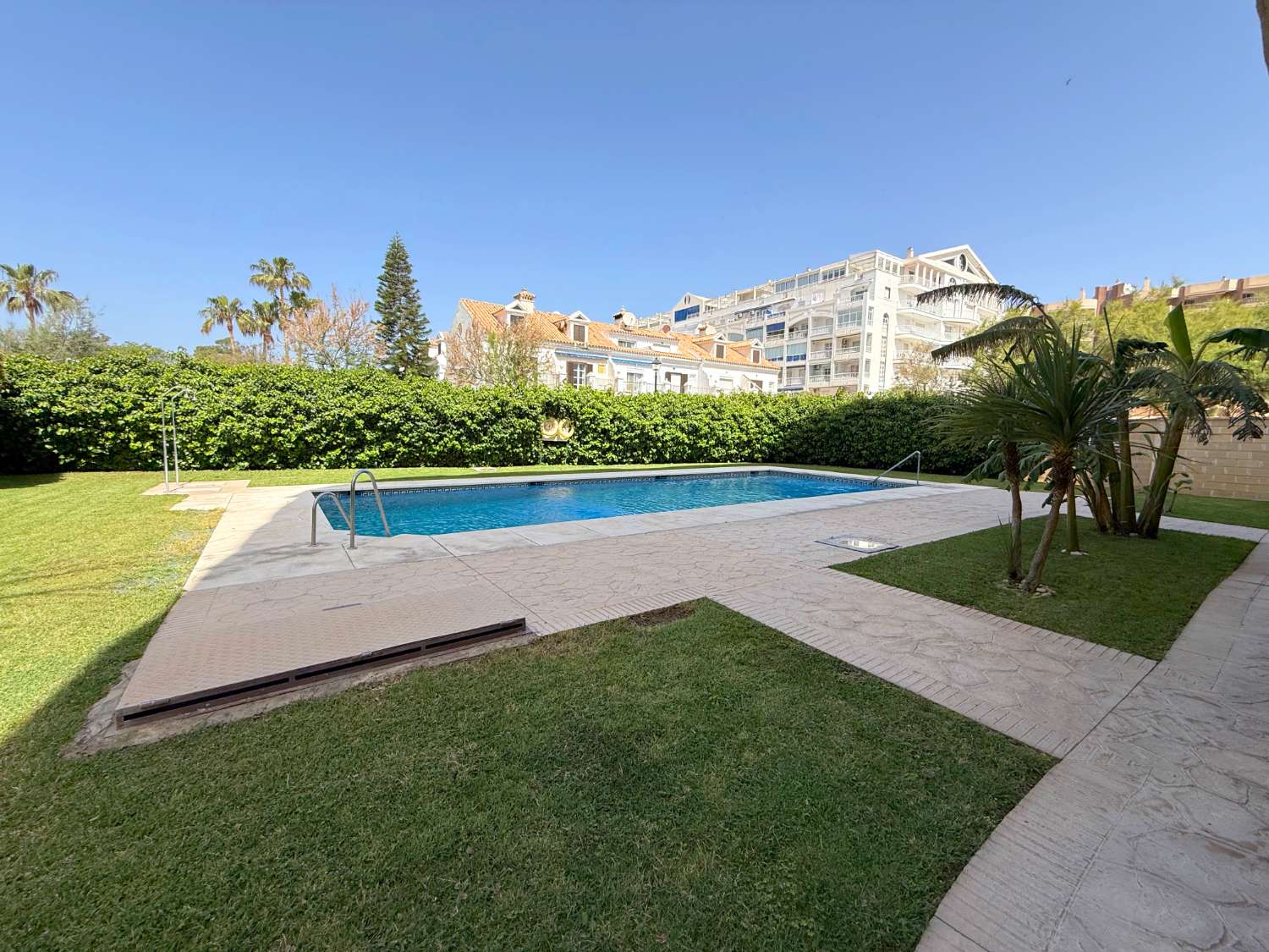 Apartamento con Acceso directo al Paseo Marítimo de Fuengirola