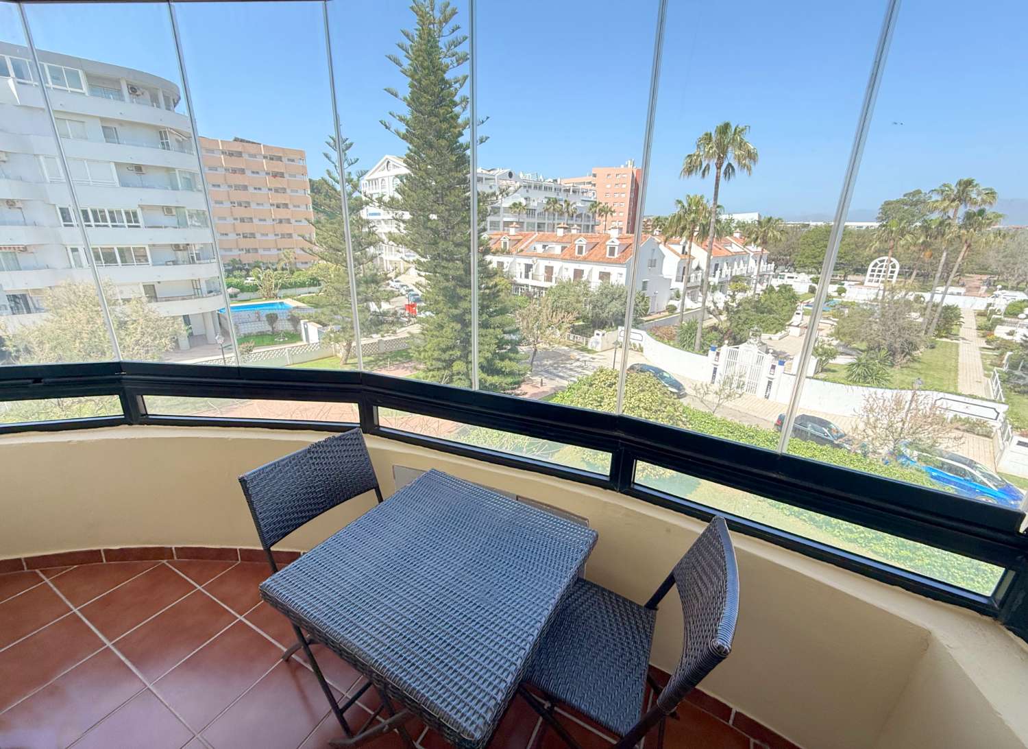 Apartamento con Acceso directo al Paseo Marítimo de Fuengirola