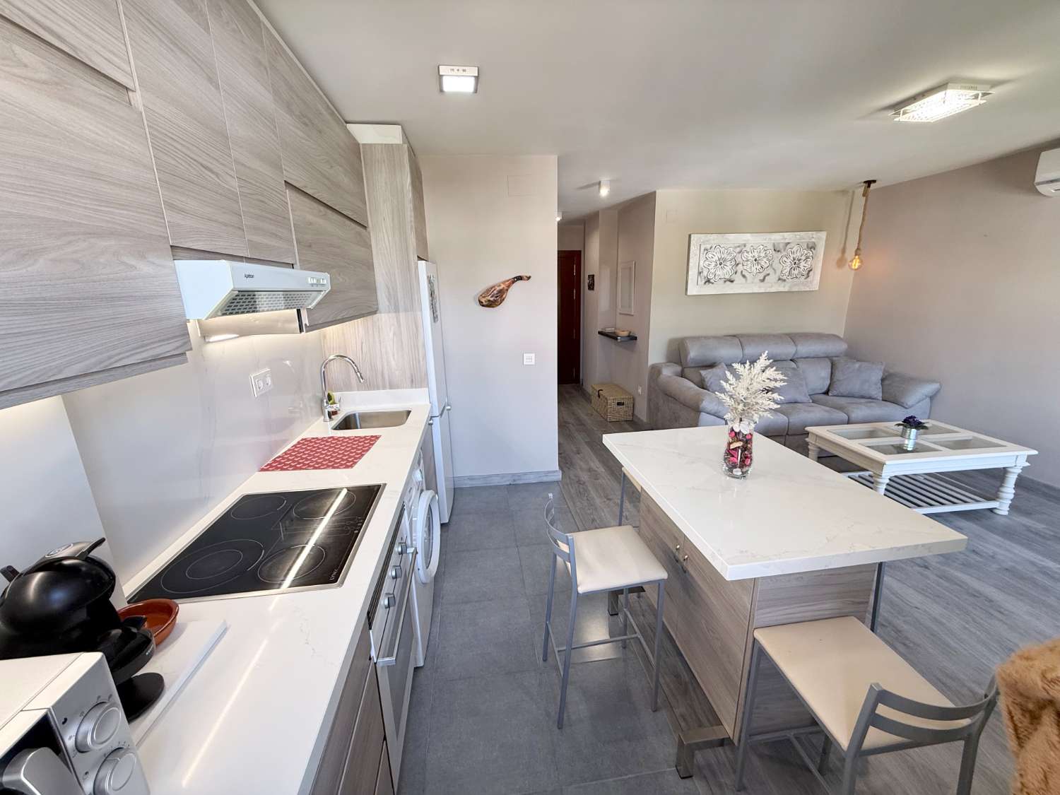 Apartamento con Acceso directo al Paseo Marítimo de Fuengirola