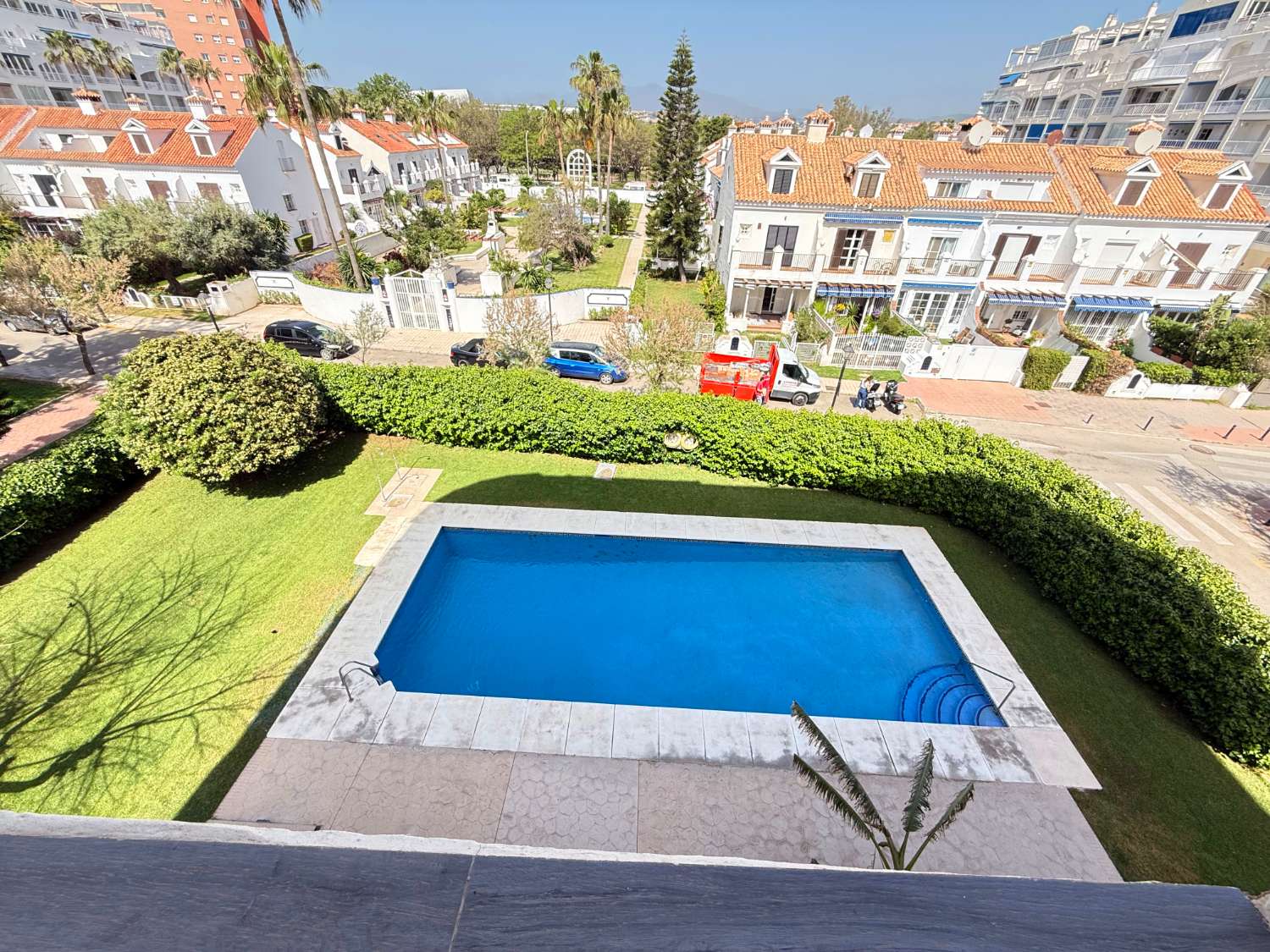 Apartamento con Acceso directo al Paseo Marítimo de Fuengirola