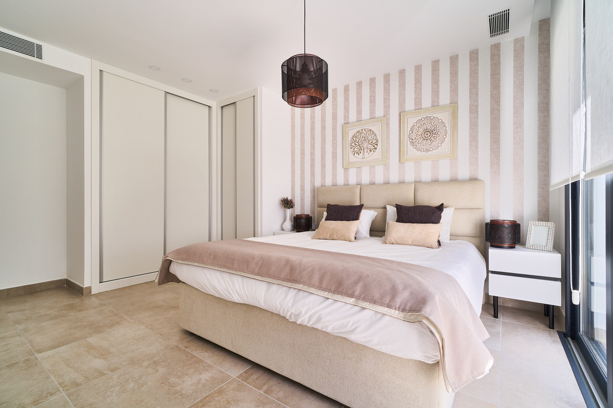 Apartamento en venta en Estepona