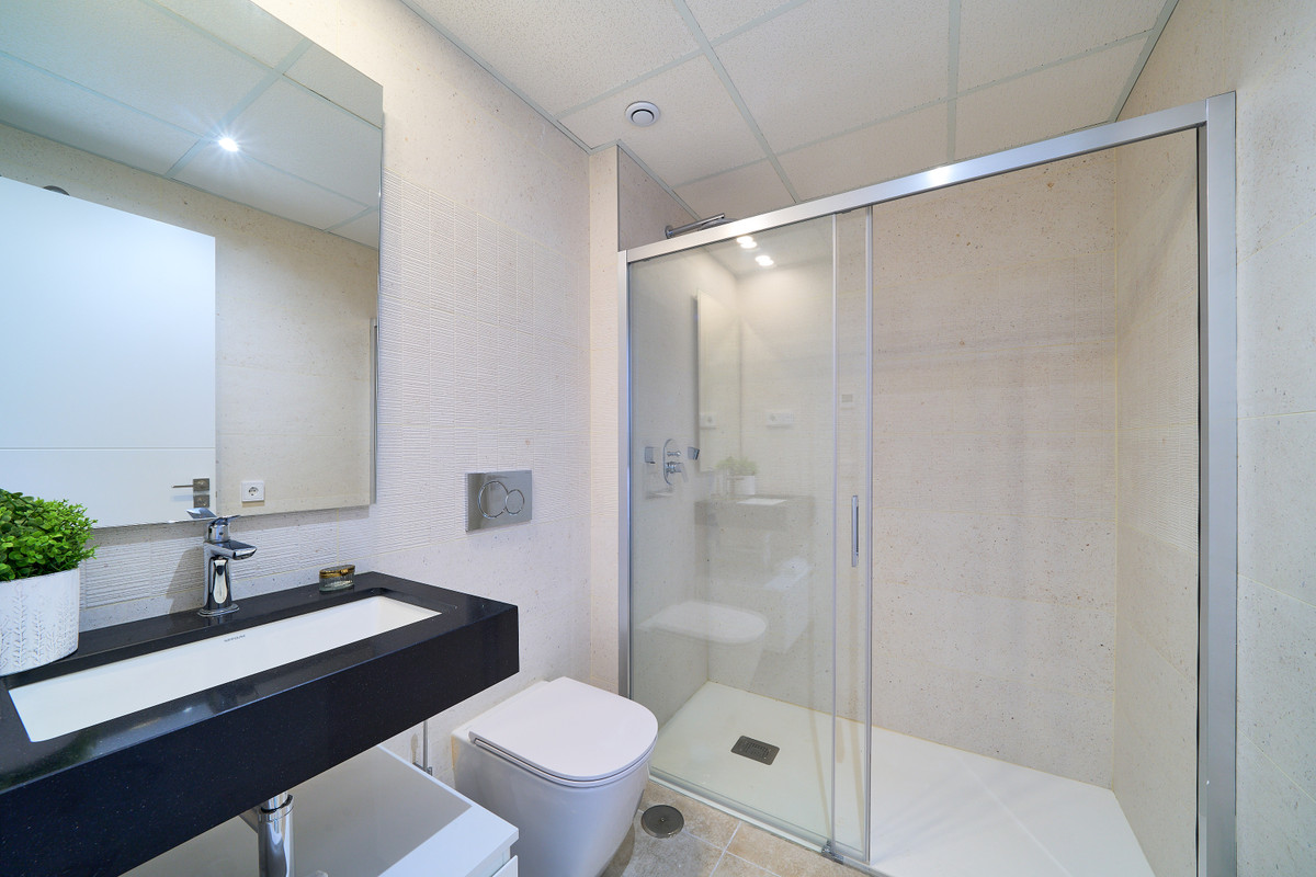 Apartamento en venta en Estepona