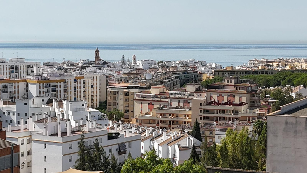 Apartamento en venta en Estepona