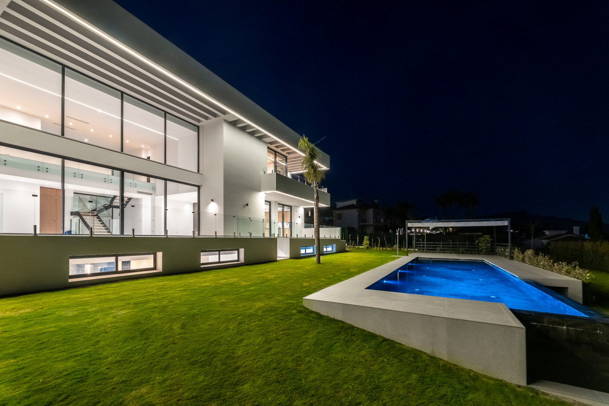 Villa en venta en Benahavís