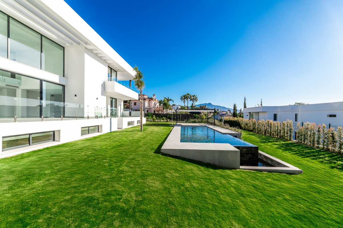 Villa en venta en Benahavís