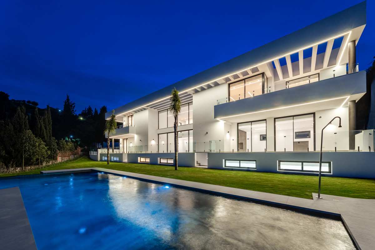 Villa en venta en Benahavís
