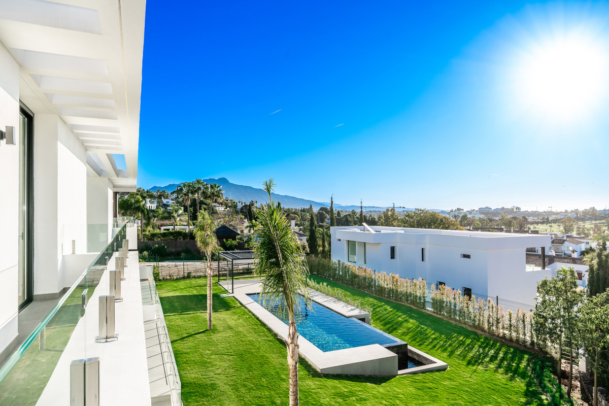 Villa en venta en Benahavís
