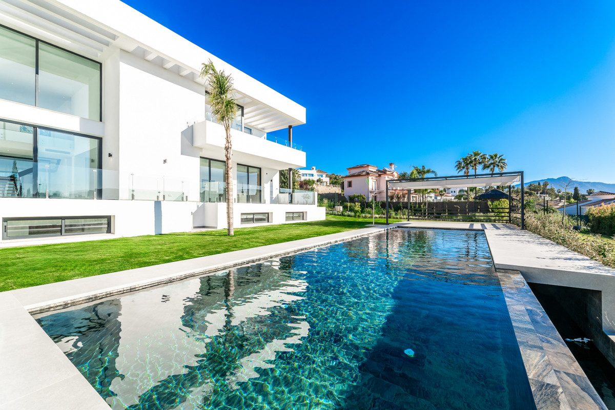 Villa en venta en Benahavís