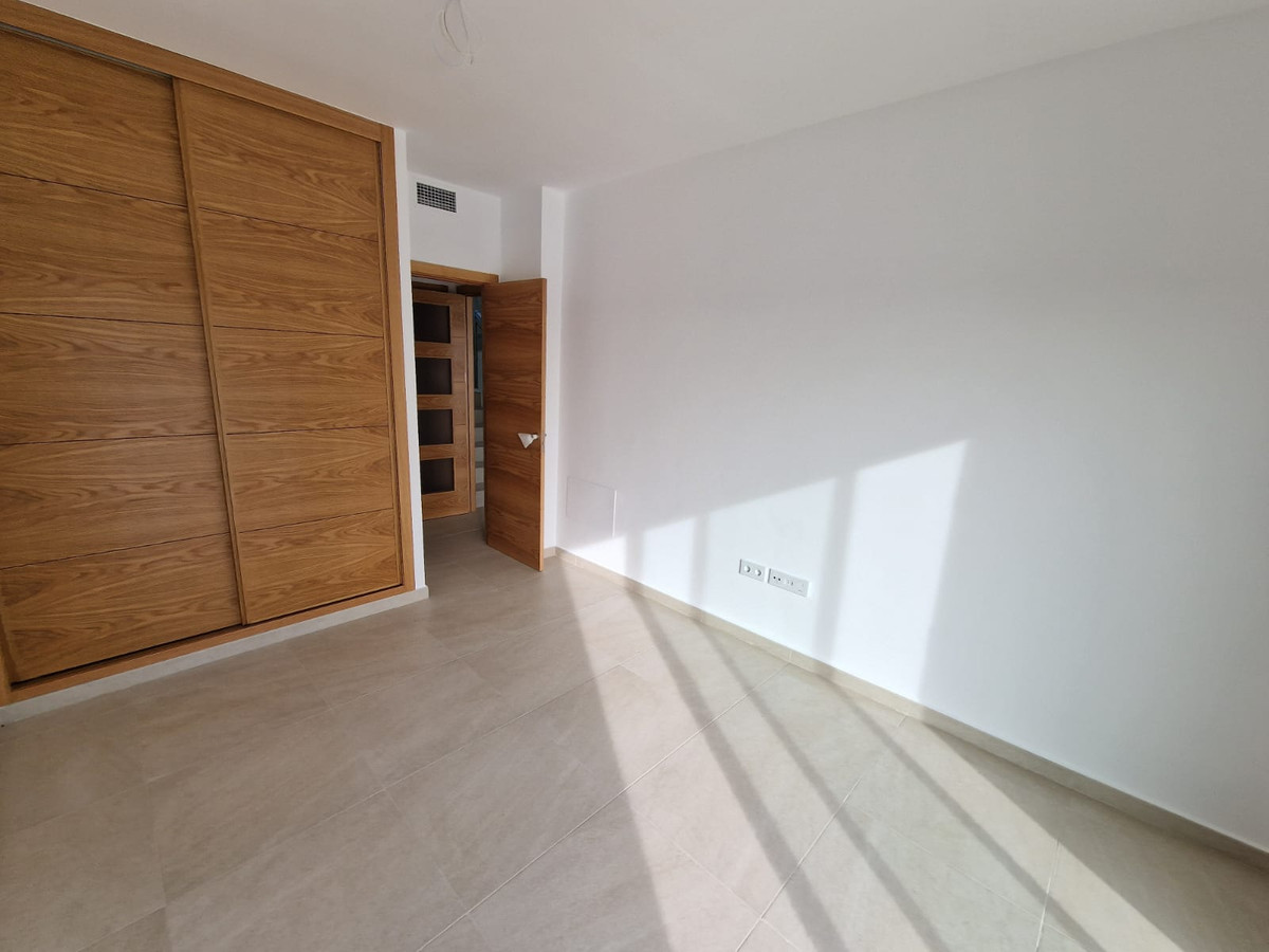 Villa en venta en Manilva