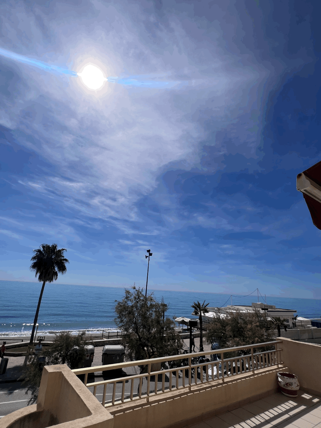 Hat alles! Front zum Meer, Terrasse mit Panoramablick, 2 Schlafzimmer, Fuengirola