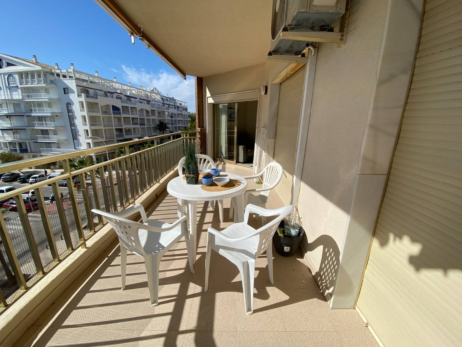 A few meters from the beach . On the beachfront in Fuengirola