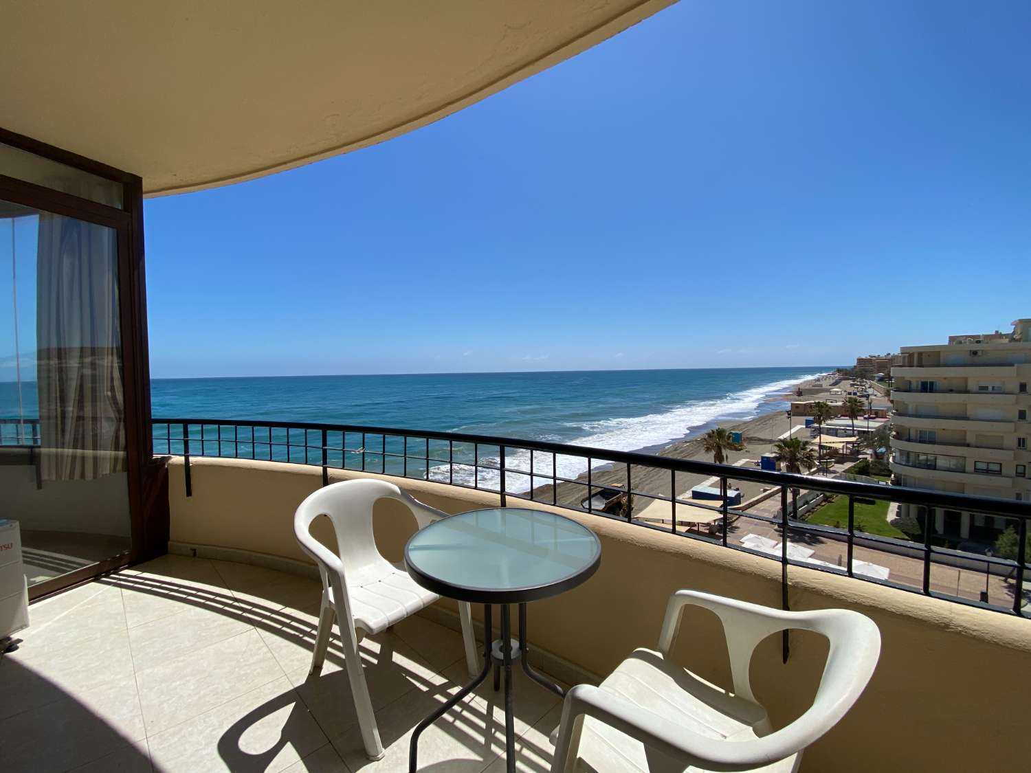 C&#39;est comme être sur un bateau de croisière ! fantastique appartement de 3 chambres sur la plage de Fuengirola