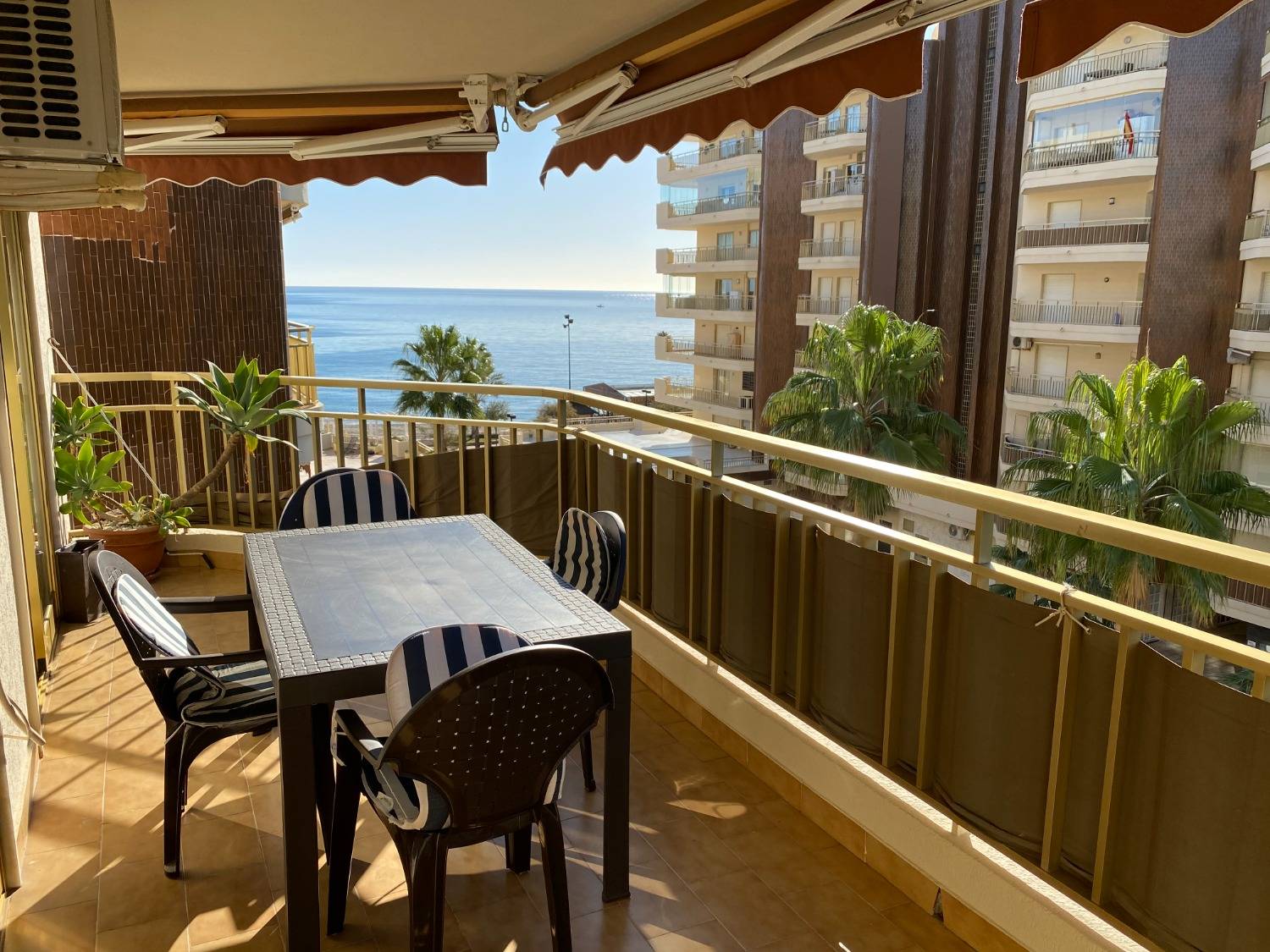 Ferienwohnung direkt am Strand, 2 Schlafzimmer!