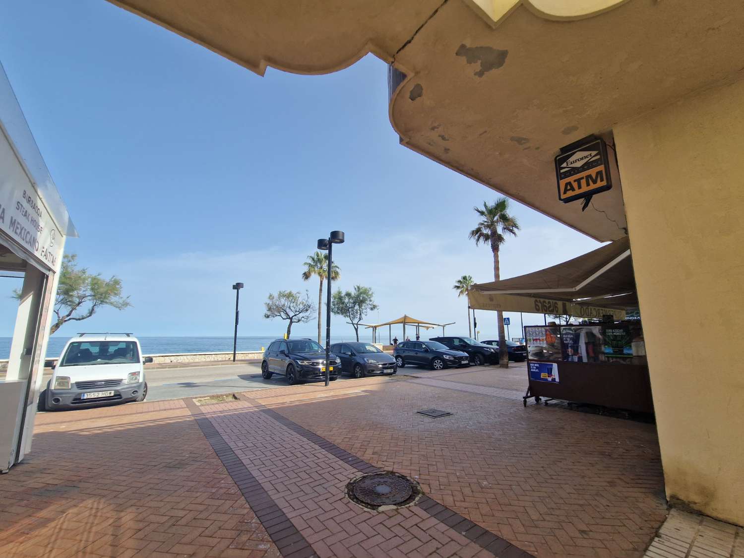 Affitto per le vacanze sul lungomare, 2 camere da letto!