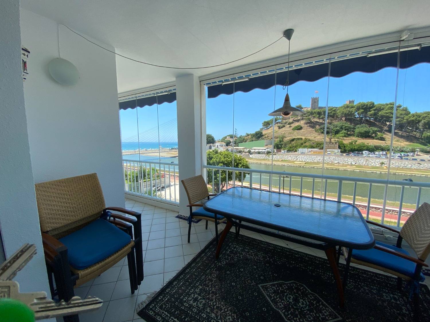 Super Nice, 2 bedrooms and on the beachfront in Fuengirola