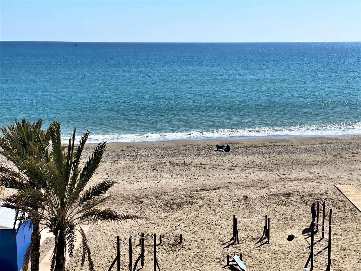 Lejlighed i første linje af stranden i Fuengirola