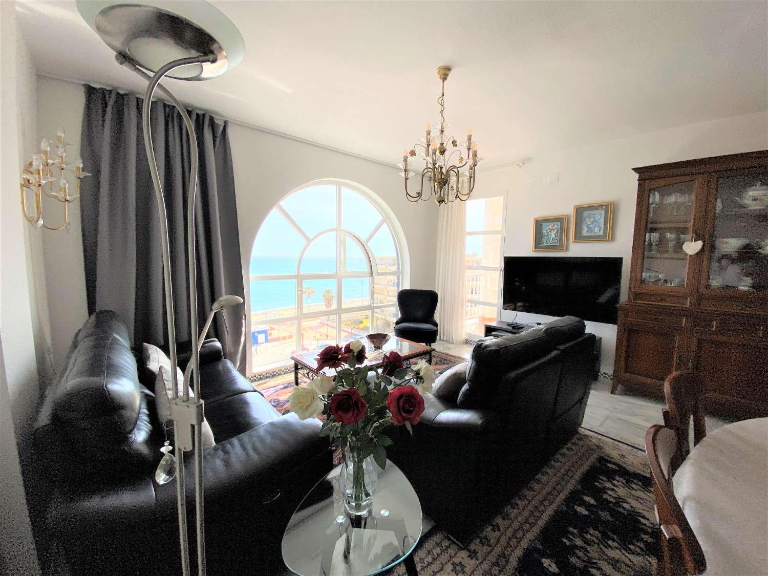 SPECTACULAR PENTHOUSE, 3 BEDROOMS, FRONT TO THE SEA, PLAYA DEL CASTILO, FUENGIROLA