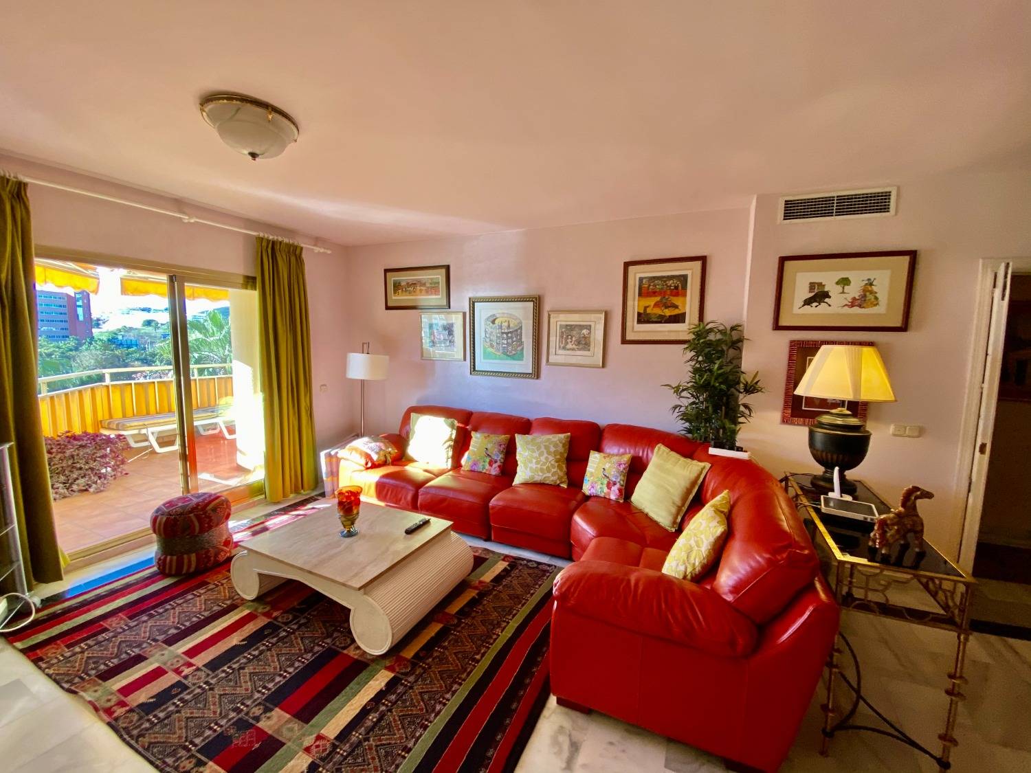 It is your beach house, in Fuengirola, 3 bedrooms, wifi, A/C, enjoy it.